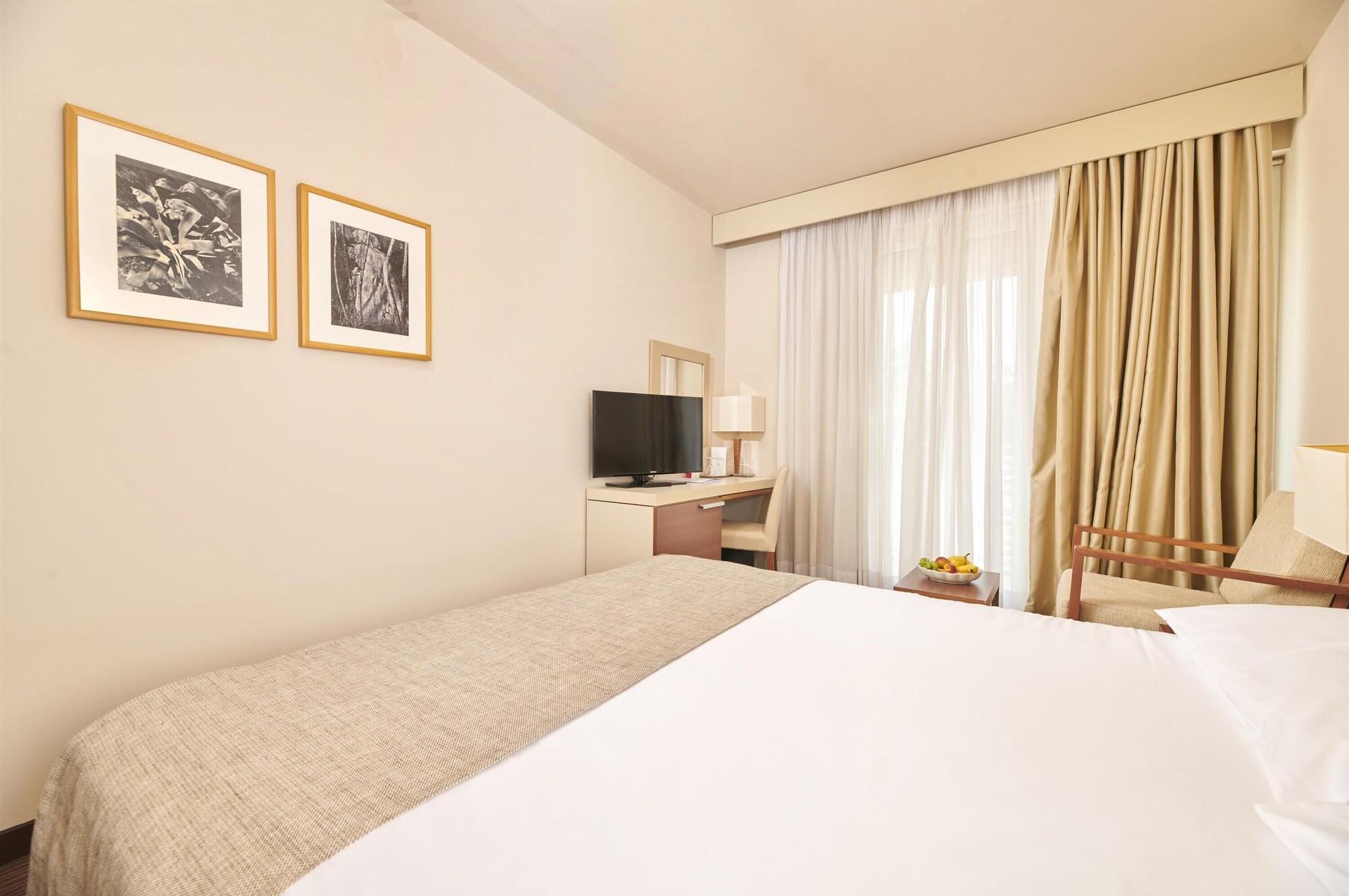Hotel Albatros Plava Laguna Porec Luaran gambar